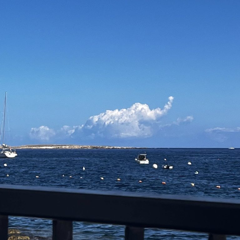 Elephant-shaped cloud emerges over St. Paul's Islands