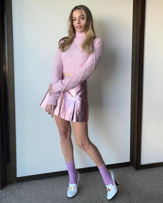 All Of Margot Robbie's Iconic Looks From The Barbie Press Tour - Vibe FM