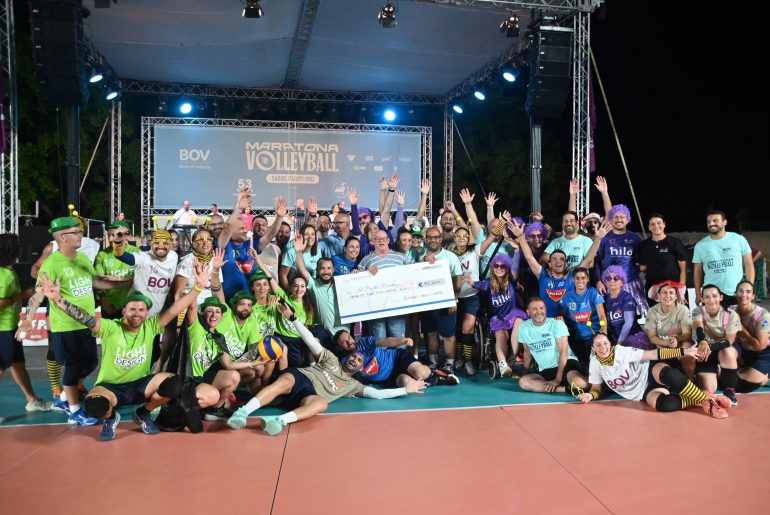 Players donation in aid of Id-Dar tal-Providenza